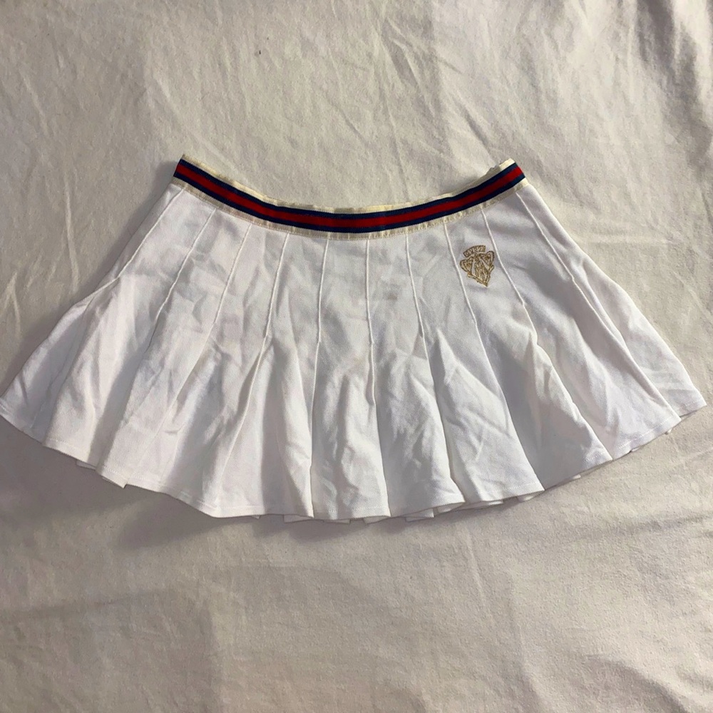 size xs Gucci white tennis skirt with logo & blue and red stripe